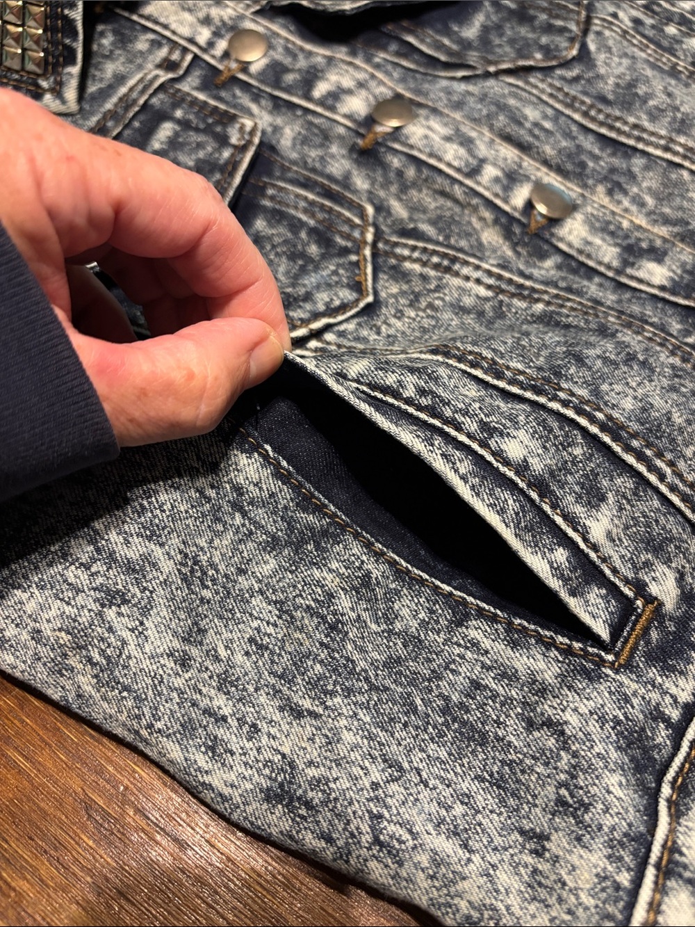 Forever 21 Acid Wash Studded Denim Vest in Black and Silver - Picture 5 of 5